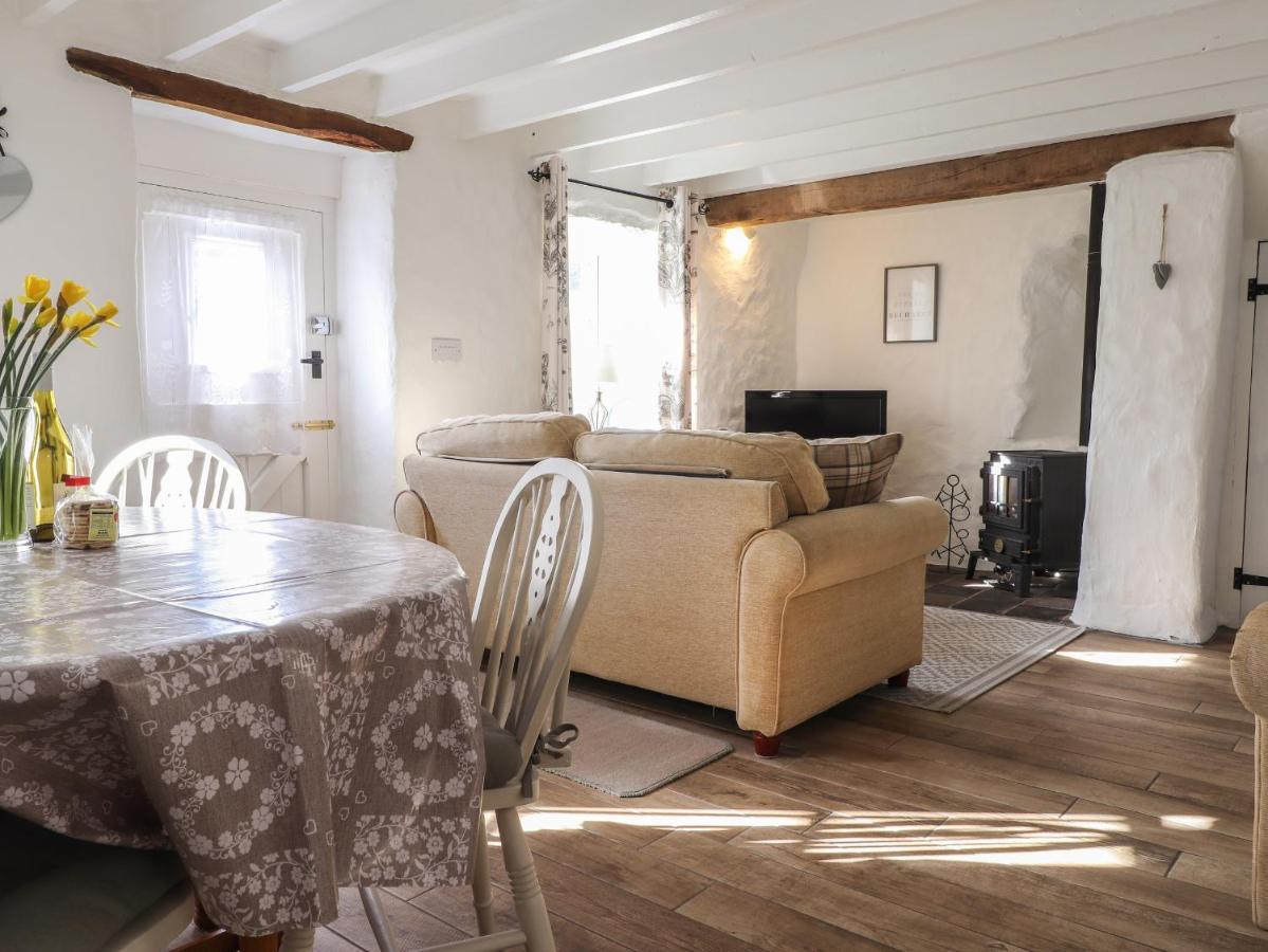 End Cottage ニューポート エクステリア 写真